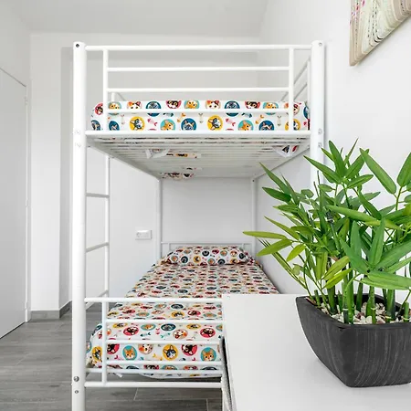 Moderno Y Soleado Apartment *